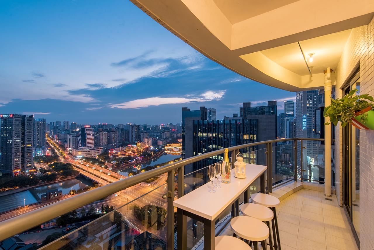 Pandahouse Aparthotel Chengdu Bagian luar foto