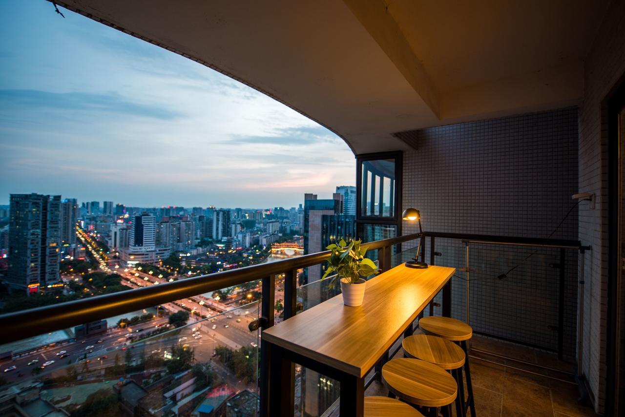 Pandahouse Aparthotel Chengdu Bagian luar foto