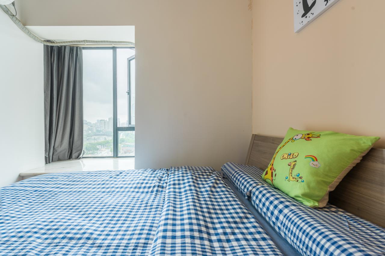 Pandahouse Aparthotel Chengdu Bagian luar foto